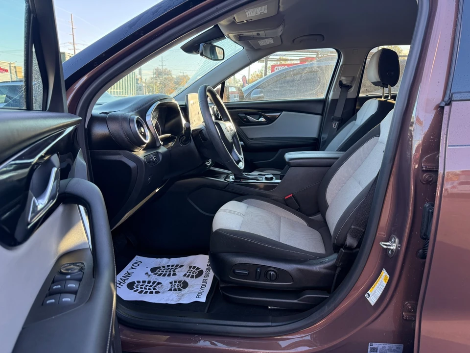 2023 Chevrolet Blazer - Image 18 of 20