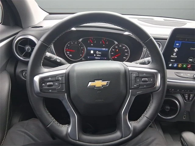 2023 Chevrolet Blazer - Image 3 of 3