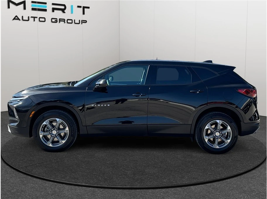 2023 Chevrolet Blazer - Image 5 of 21