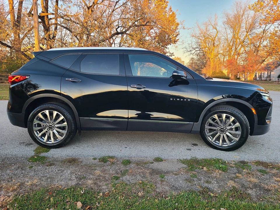2023 Chevrolet Blazer - Image 6 of 21