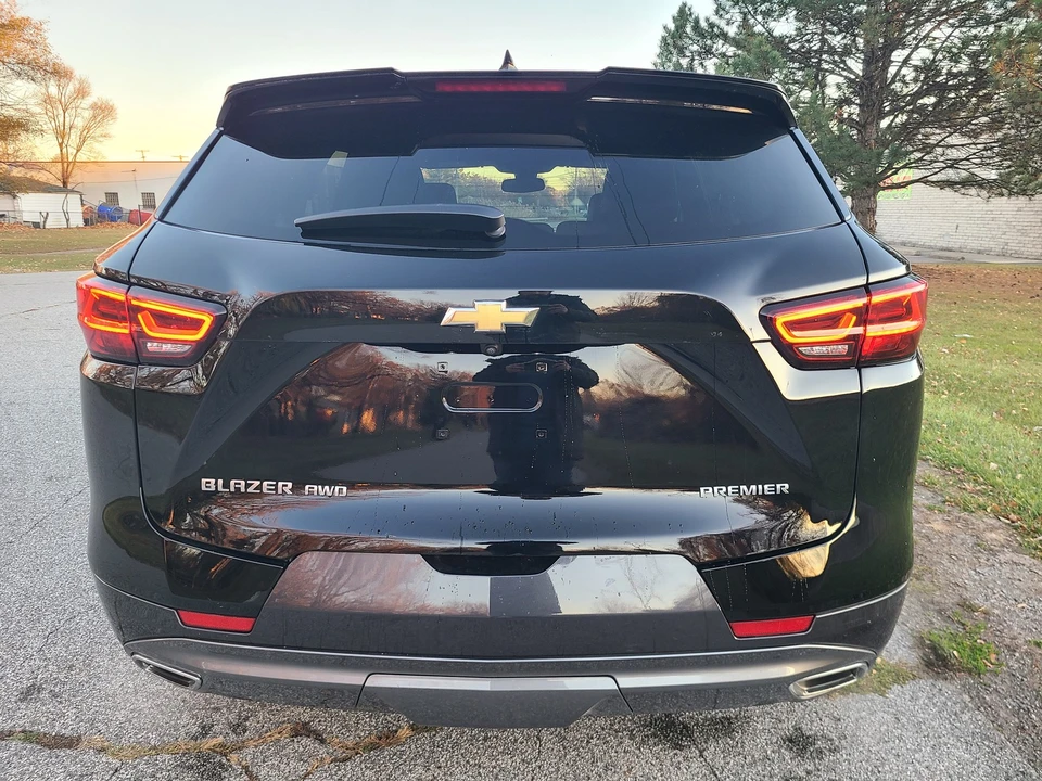 2023 Chevrolet Blazer - Image 4 of 21