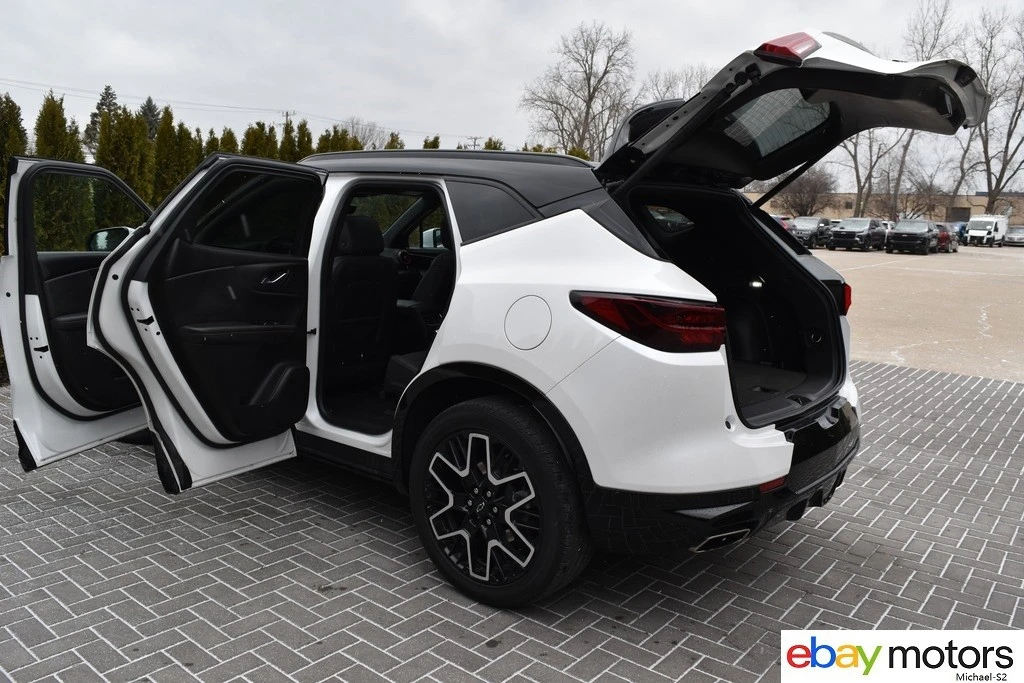 2023 Chevrolet Blazer - Image 19 of 21