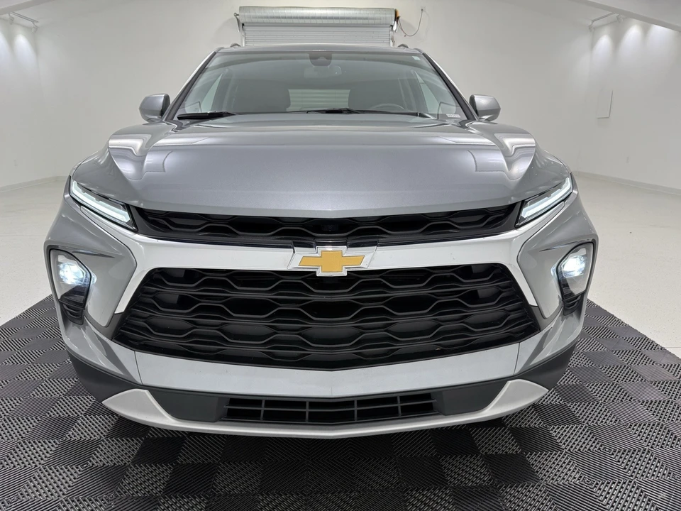 2023 Chevrolet Blazer - Image 2 of 21