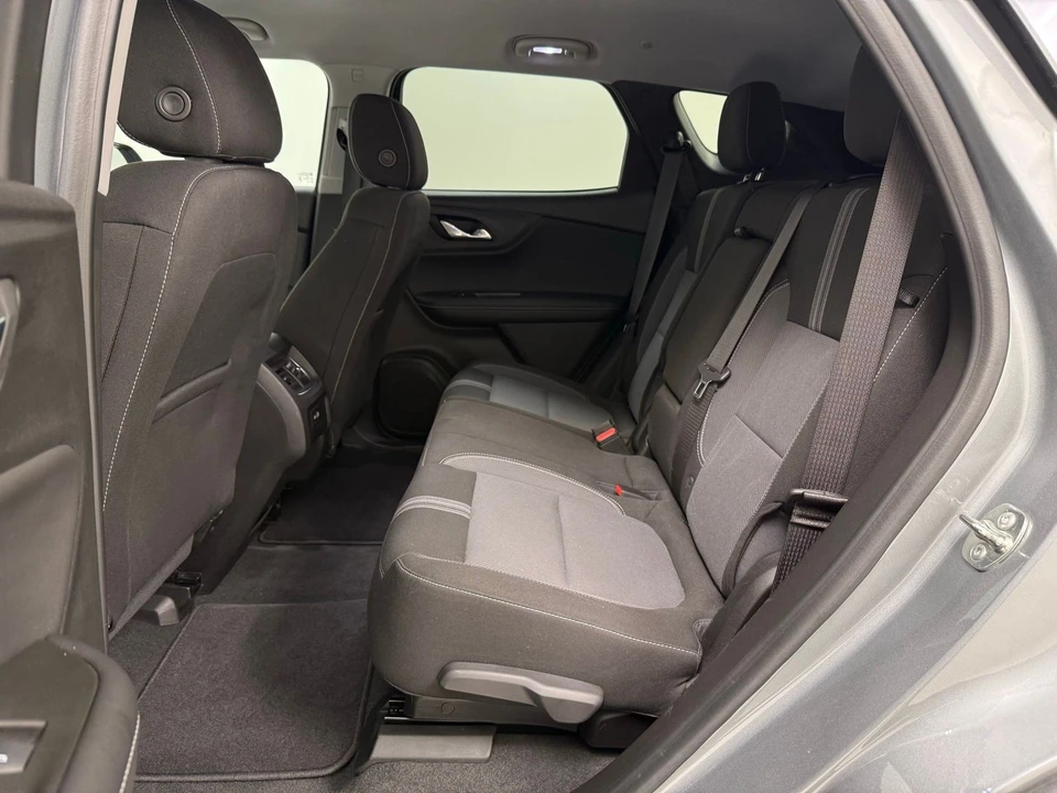 2023 Chevrolet Blazer - Image 20 of 21
