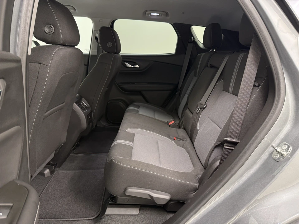 2023 Chevrolet Blazer - Image 20 of 21