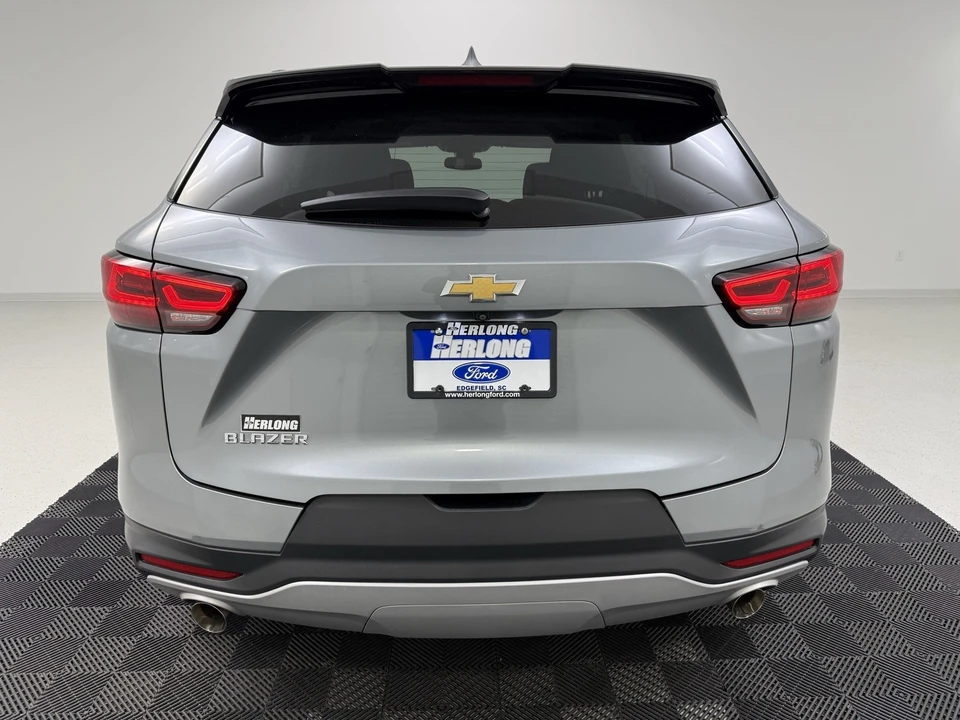 2023 Chevrolet Blazer - Image 7 of 21