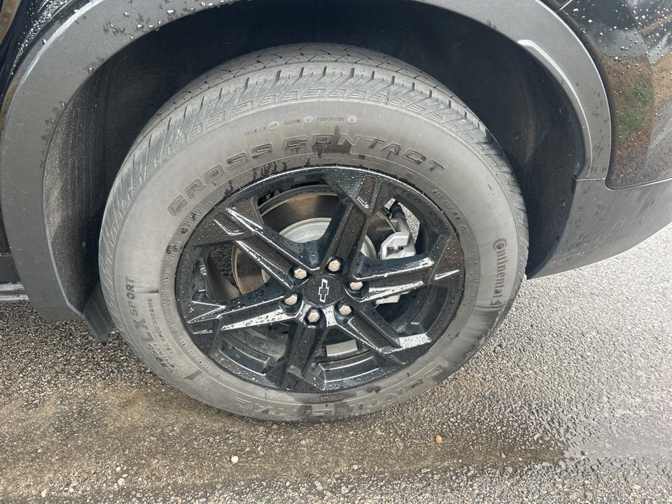 2023 Chevrolet Blazer - Image 9 of 10