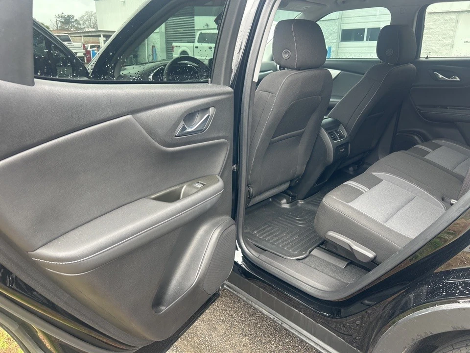 2023 Chevrolet Blazer - Image 7 of 10