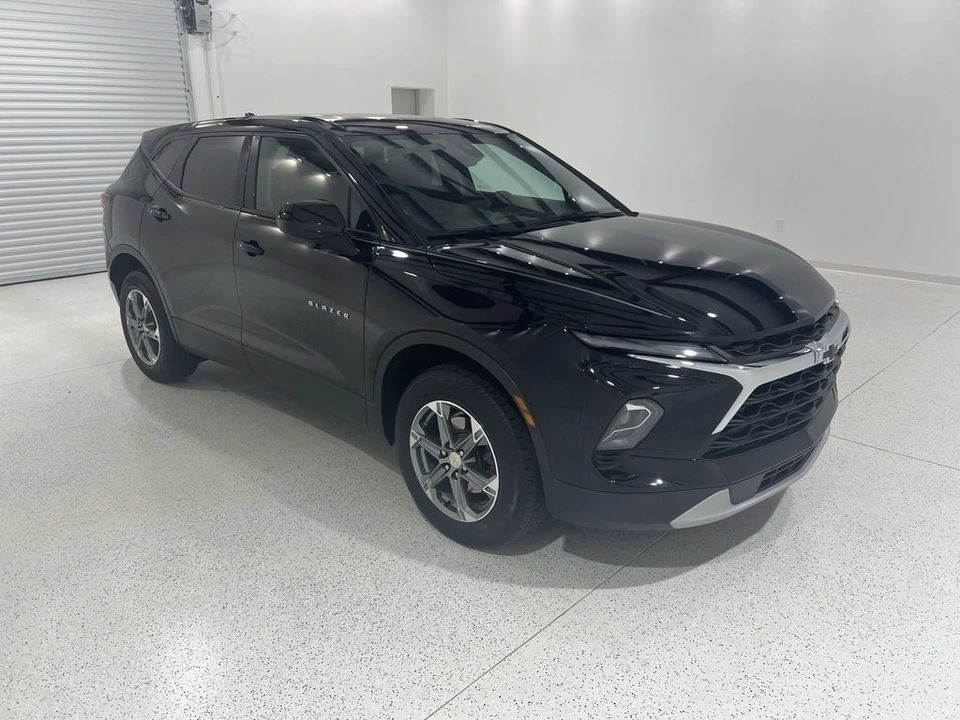2023 Chevrolet Blazer - Image 7 of 21