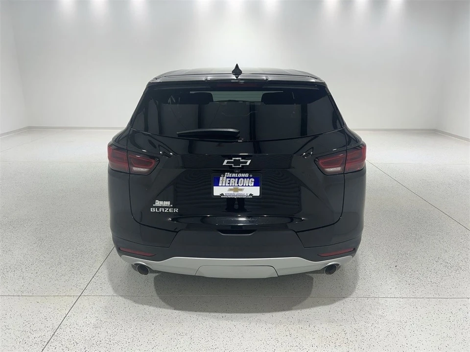 2023 Chevrolet Blazer - Image 4 of 21