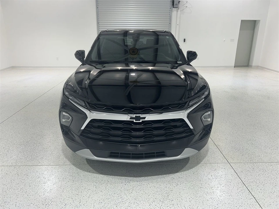 2023 Chevrolet Blazer - Image 8 of 12