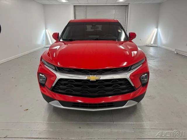 2023 Chevrolet Blazer - Image 2 of 12