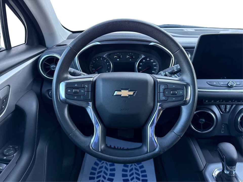 2023 Chevrolet Blazer - Image 20 of 21