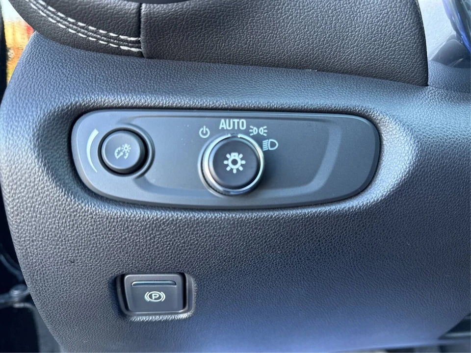 2023 Chevrolet Blazer - Image 18 of 21
