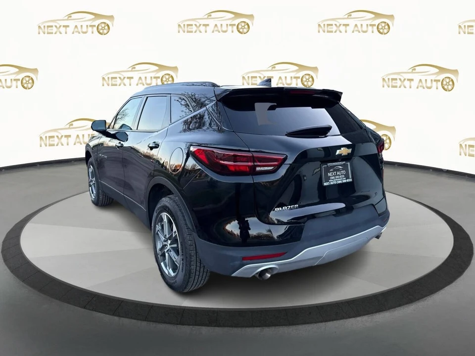 2023 Chevrolet Blazer - Image 3 of 21