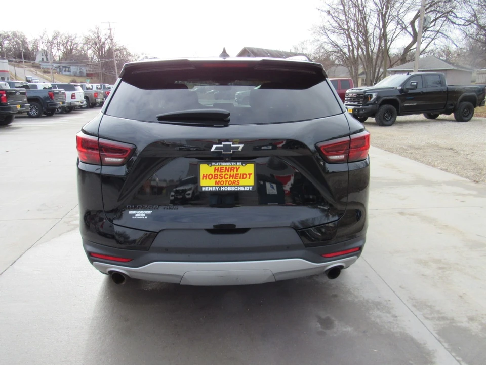 2023 Chevrolet Blazer - Image 3 of 12