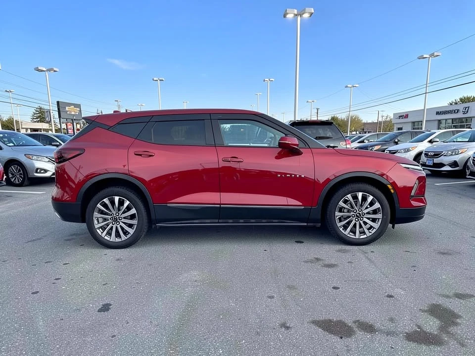 2023 Chevrolet Blazer - Image 8 of 18