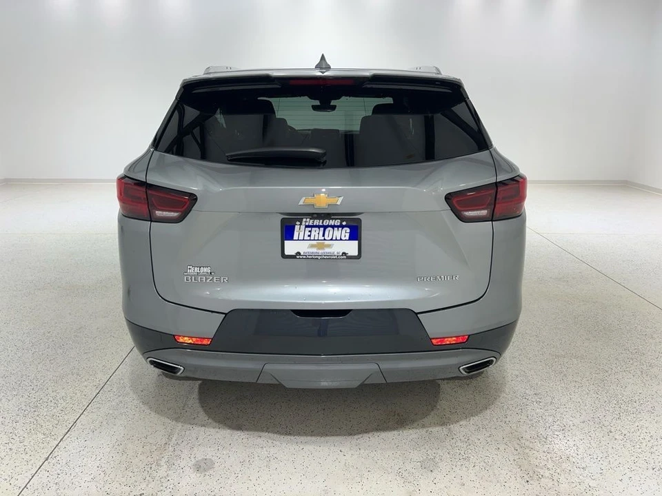 2023 Chevrolet Blazer - Image 4 of 21