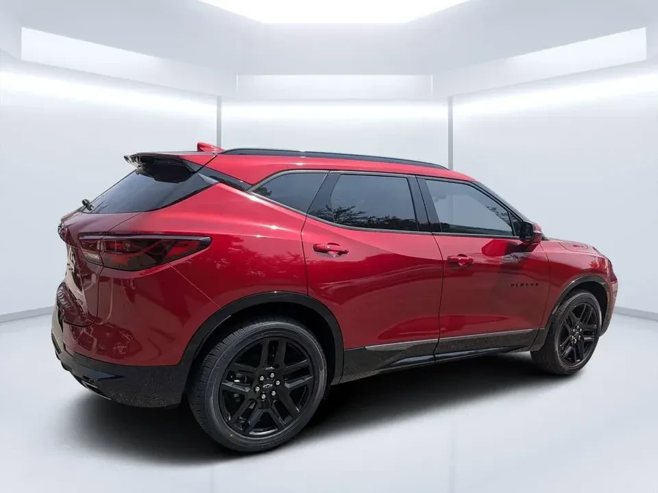 2023 Chevrolet Blazer - Image 3 of 3
