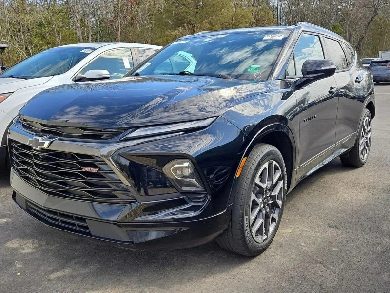 2023 Chevrolet Blazer - Image 2 of 4