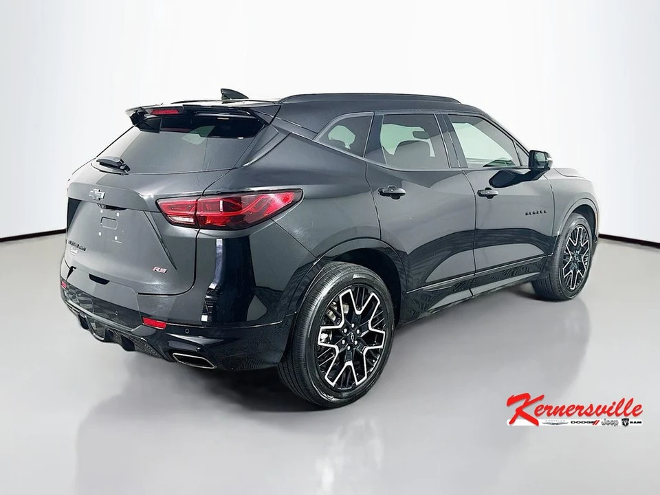2023 Chevrolet Blazer - Image 7 of 24