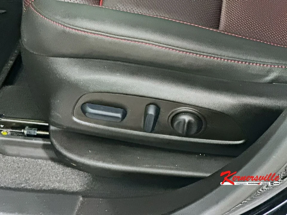 2023 Chevrolet Blazer - Image 23 of 24