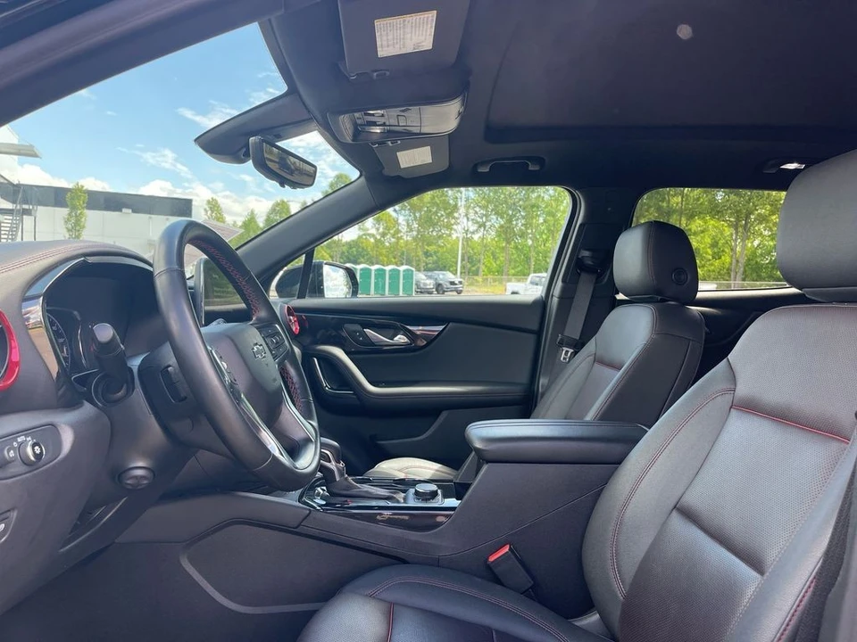 2023 Chevrolet Blazer - Image 9 of 12
