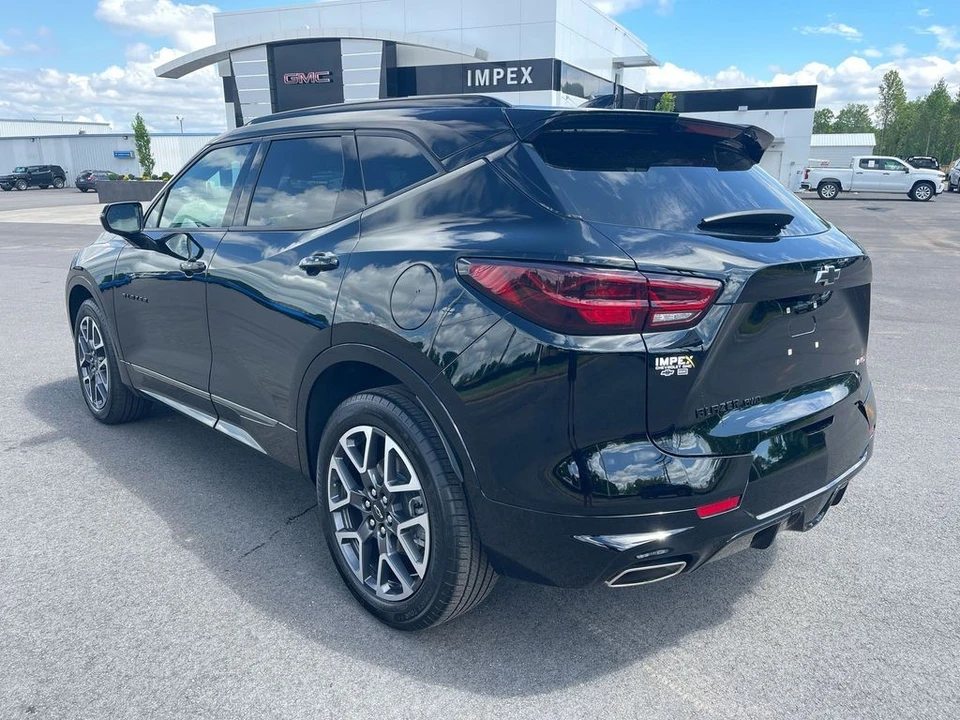 2023 Chevrolet Blazer - Image 3 of 12