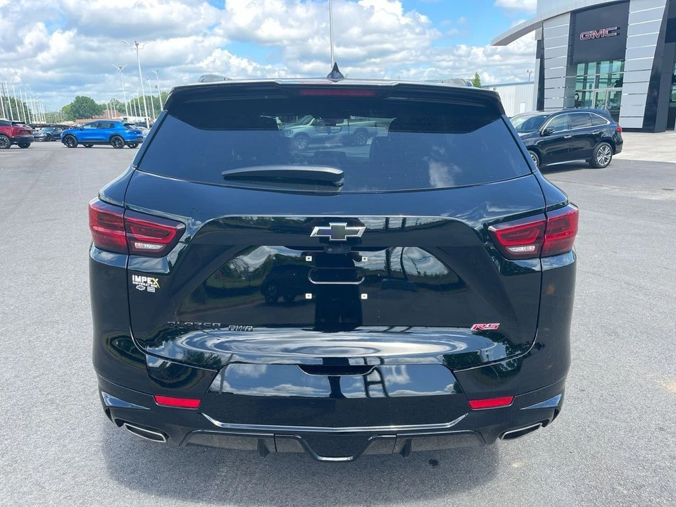 2023 Chevrolet Blazer - Image 4 of 12