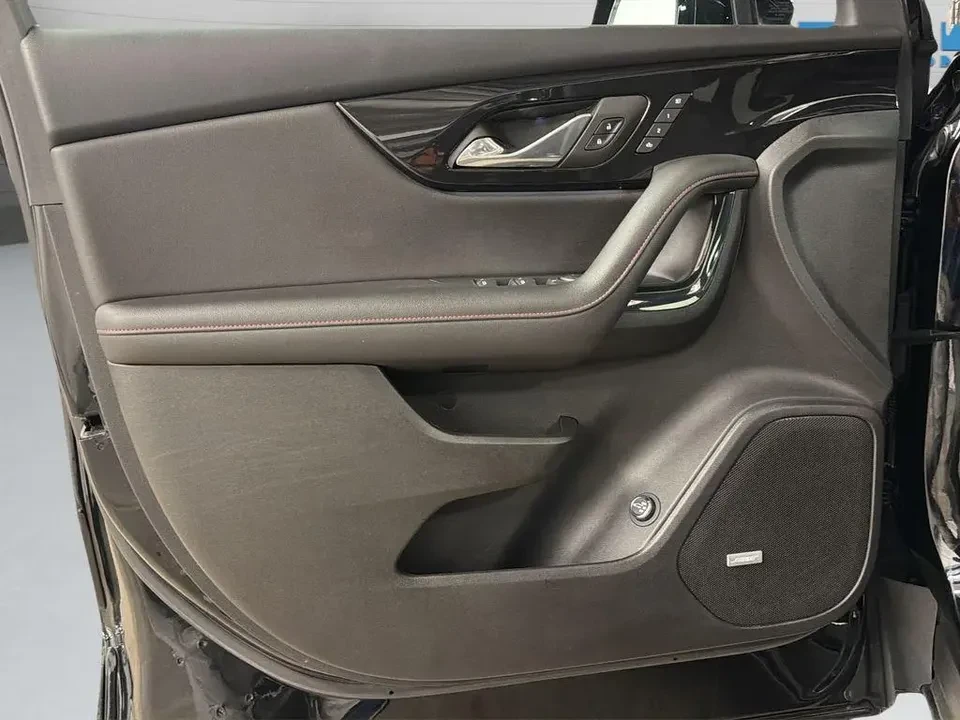 2023 Chevrolet Blazer - Image 11 of 20