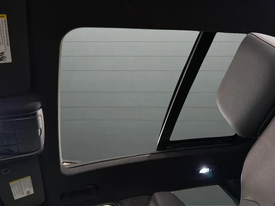 2023 Chevrolet Blazer - Image 16 of 20