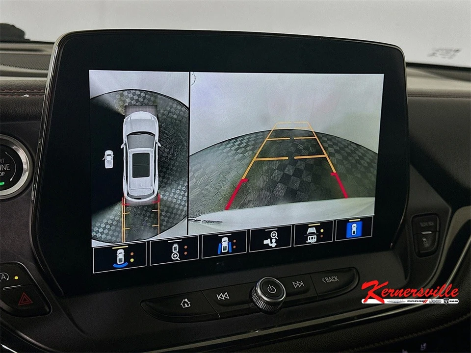 2023 Chevrolet Blazer - Image 20 of 21