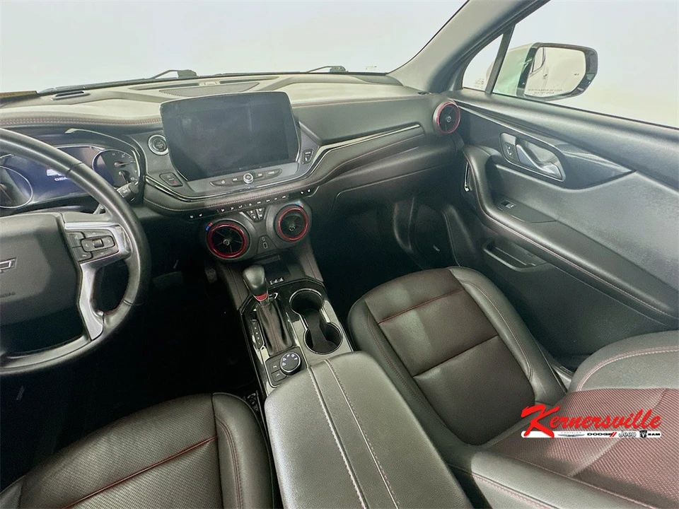 2023 Chevrolet Blazer - Image 11 of 21