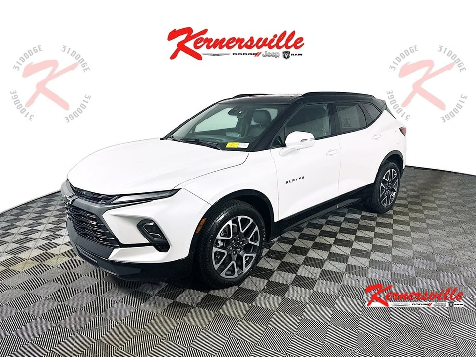 2023 Chevrolet Blazer - Image 3 of 21