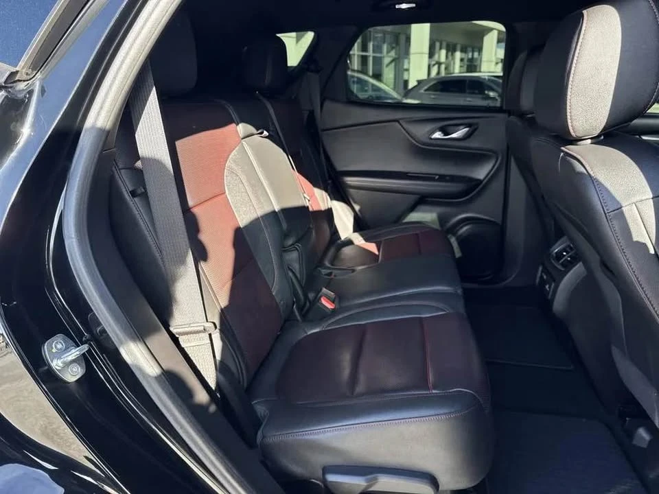 2023 Chevrolet Blazer - Image 10 of 17