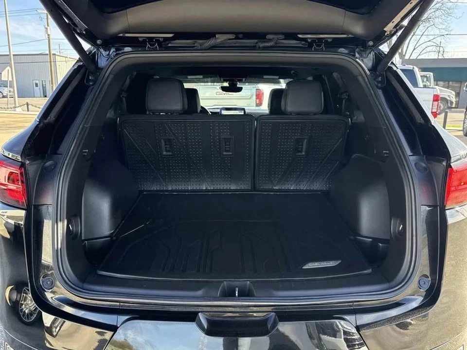 2023 Chevrolet Blazer - Image 11 of 17