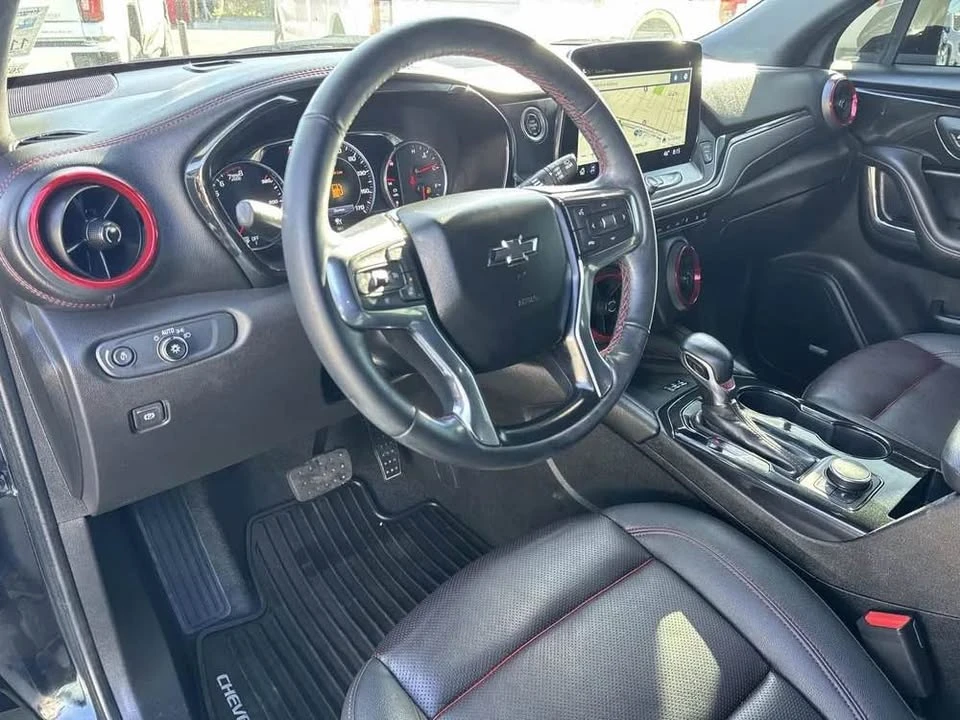 2023 Chevrolet Blazer - Image 12 of 17