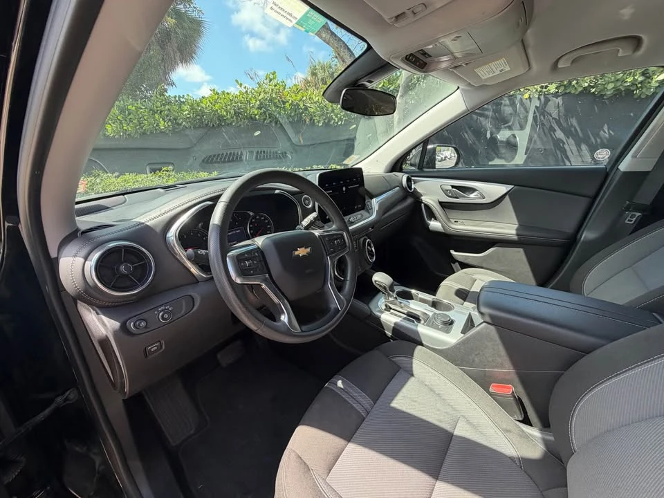 2023 Chevrolet Blazer - Image 8 of 12