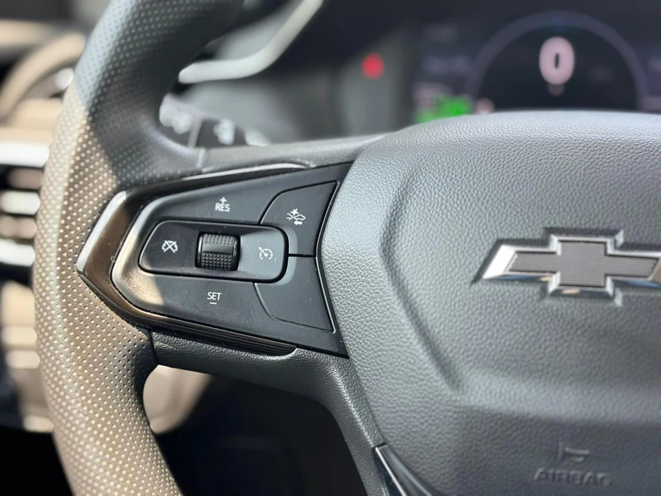 2023 Chevrolet - Image 24 of 31