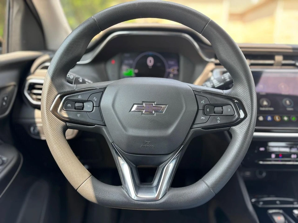 2023 Chevrolet - Image 22 of 31