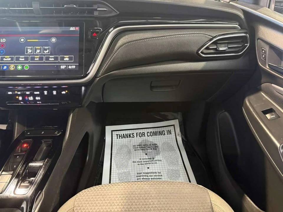 2023 Chevrolet - Image 20 of 31
