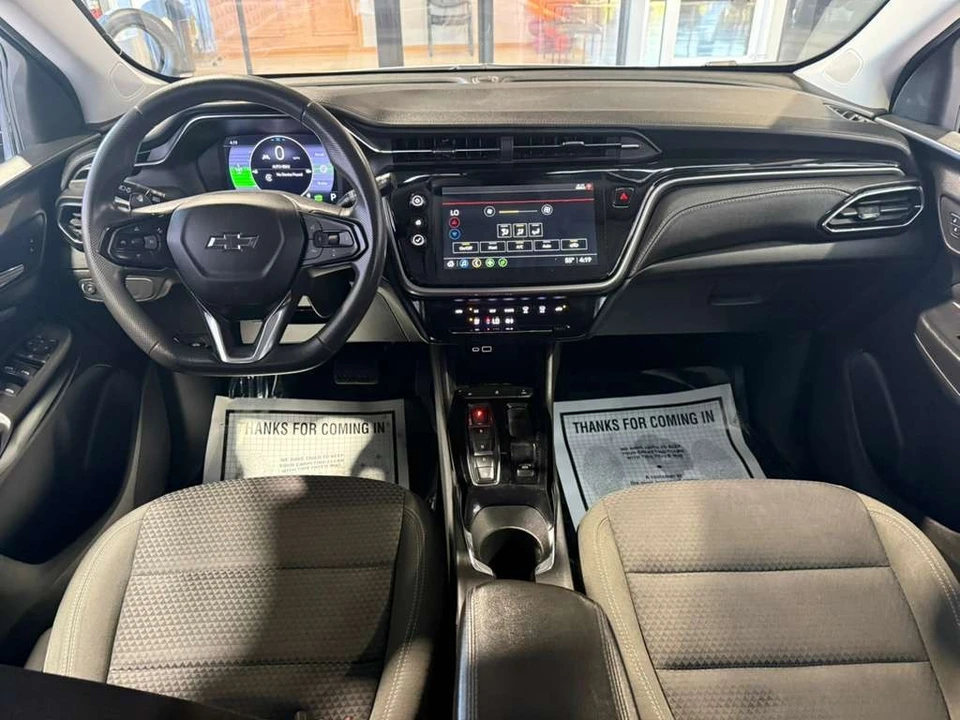 2023 Chevrolet - Image 26 of 31