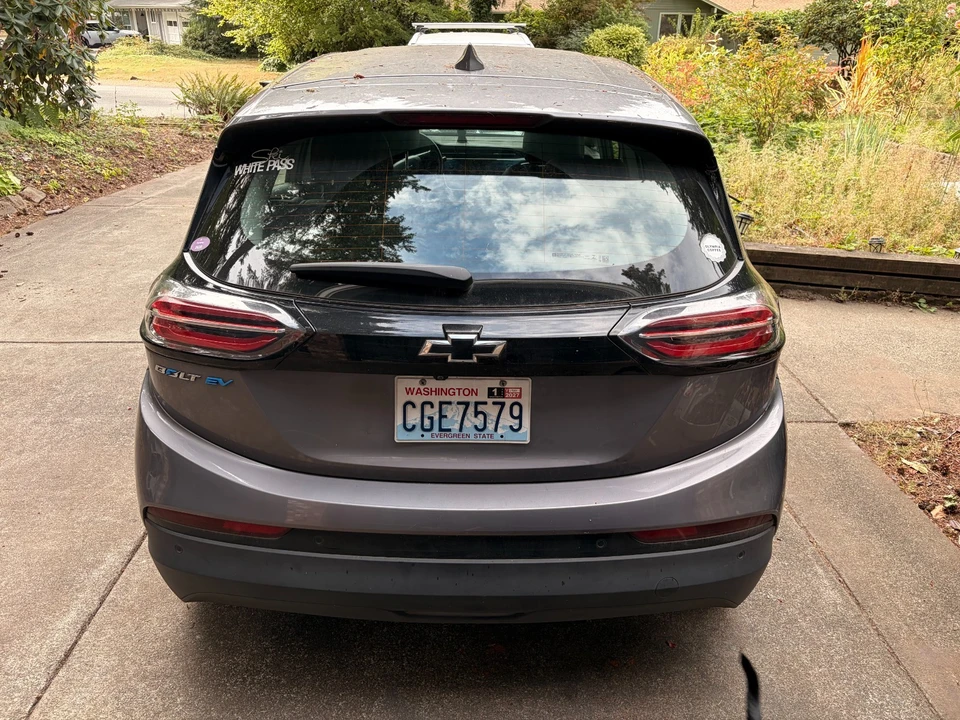 2023 Chevrolet - Image 8 of 8
