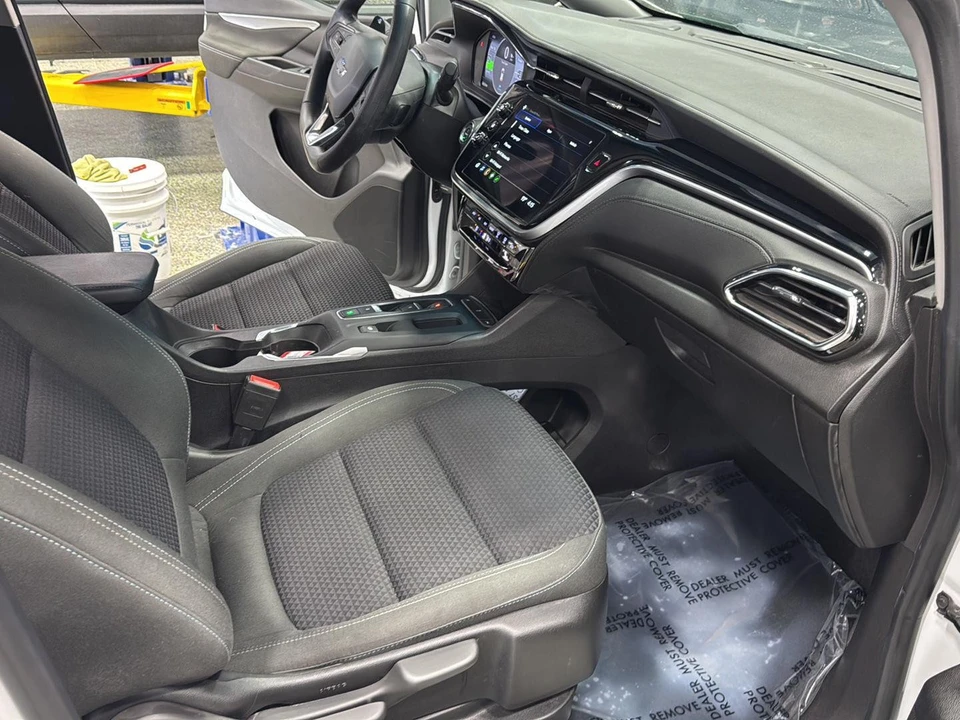2023 Chevrolet - Image 18 of 18