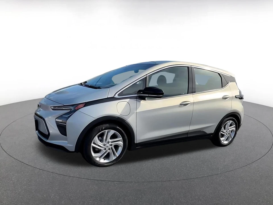 2023 Chevrolet Volt - Image 9 of 31