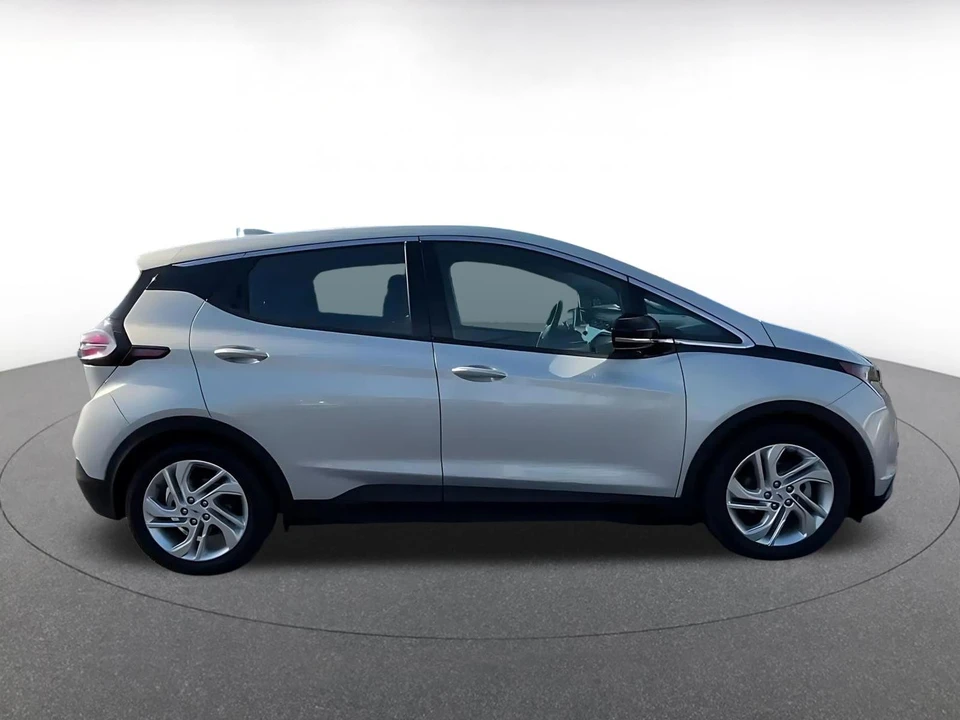 2023 Chevrolet Volt - Image 18 of 31