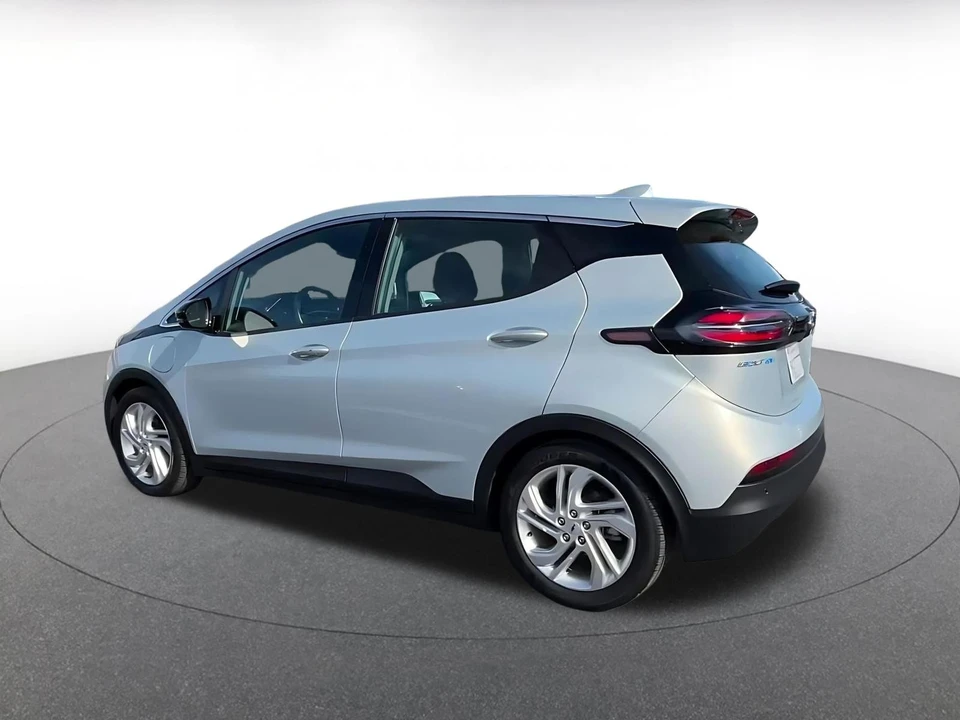 2023 Chevrolet Volt - Image 12 of 31