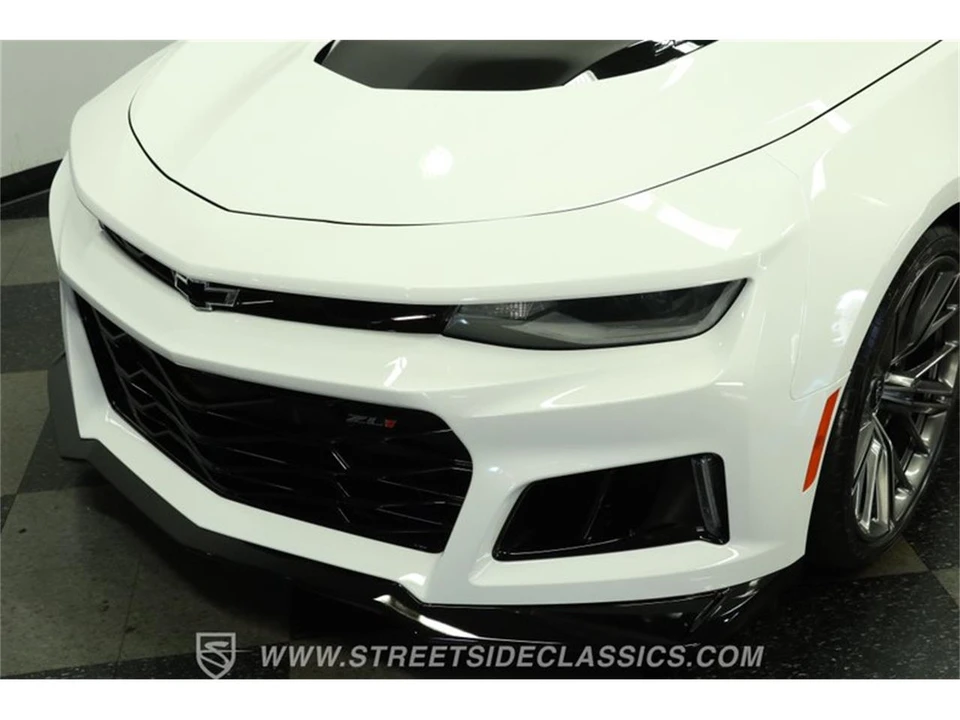 2023 Chevrolet Camaro 6th Gen - Image 19 of 31