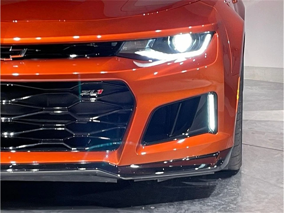 2023 Chevrolet Camaro 6th Gen - Image 15 of 31
