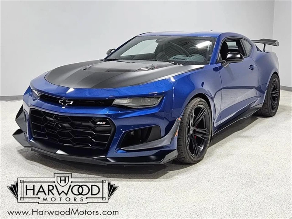 2023 Chevrolet Camaro 6th Gen - Image 2 of 31